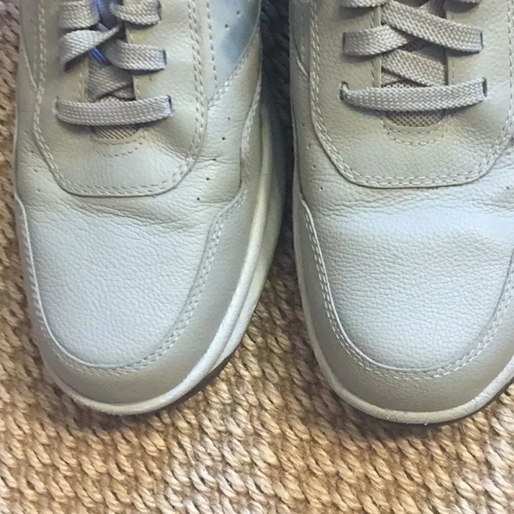 ROCKPORT PROWALKER in size 11 - Picture 4 of 16